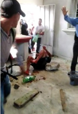 VIDEO: Hondureños linchan a un italiano hasta matarlo en Choluteca