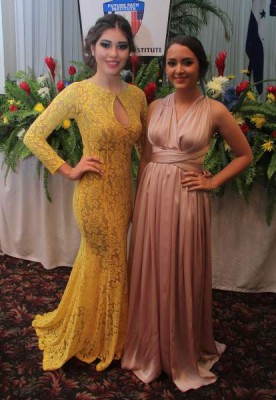 Alexa Torres y Laura Acosta