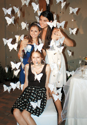 Velada entre mariposas