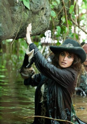 Bellezas de la pantalla grande convertidas en 'reinas del mar”