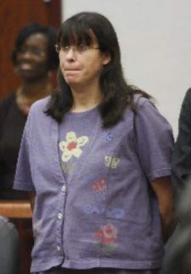 Declaran inocente a mujer que ahogó a sus 5 hijos en EUA