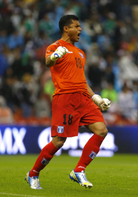 Honduras contará con toda la artillería ante Brasil