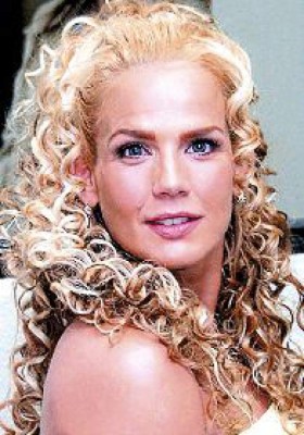 Se desnuda para los hombres