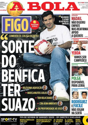 Figo alaba a Suazo