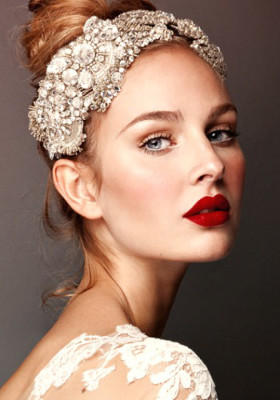 AHM y empresas afiliadas ponen en práctica su solidaridad