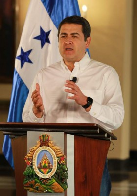 Gobierno hondureño duplica la guerra al zancudo transmisor del zika