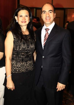 Velada de distinción para Karim Qubain