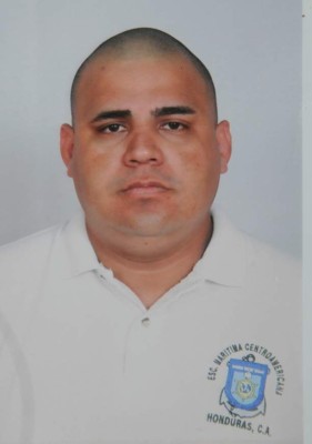 Matan a balazos a marino en La Lima