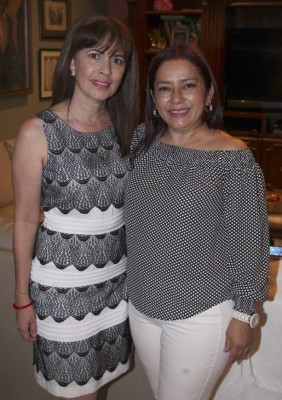 Festejan por 35 años de amistad