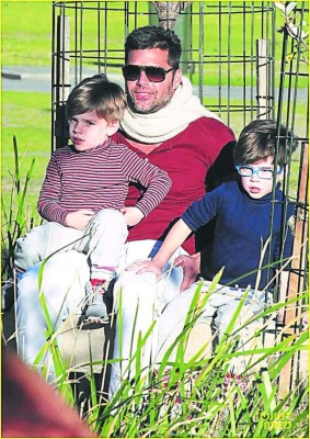 Moda entre las famosas: fingir sus embarazos