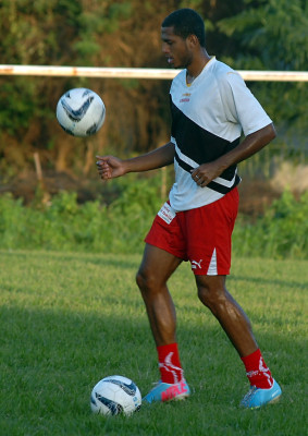 Eddie Hernández: 'Victoria hostiga a los adversarios”