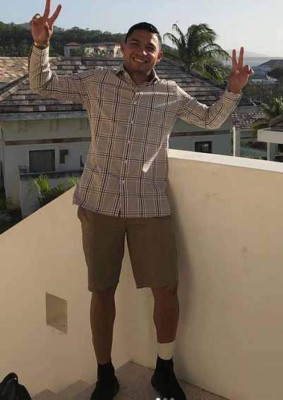 Con reinas de bellezas: Las espectaculares vacaciones de Emilio Izaguirre y 'Choco' Lozano