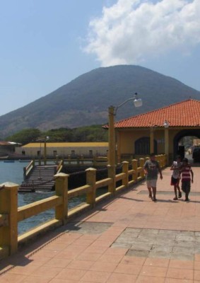 Buscan potenciar la terminal marítima en Amapala