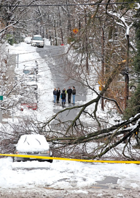 Nevada en noreste de EUA deja varados a miles