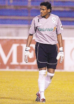 Adalid ya es del Marathón