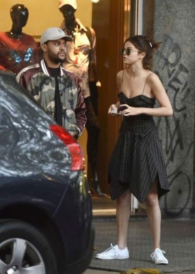 Selena Gómez y The Weeknd romanceando en Buenos Aires