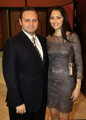 Velada de distinción para Karim Qubain