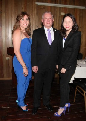 Cámara Júnior Zorzales honra a distinguidos empresarios