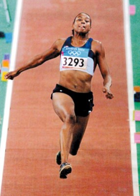 Marion Jones podría perder sus medallas olímpicas por dopaje
