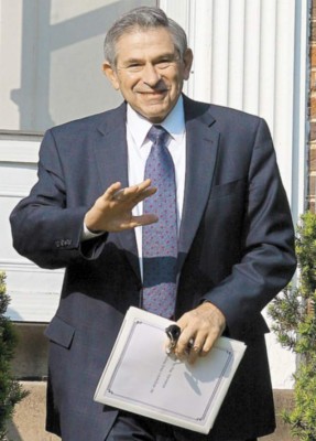 Buscan honrosa salida a Wolfowitz