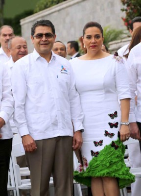 Presidente Hernández promete respeto a los poderes del Estado