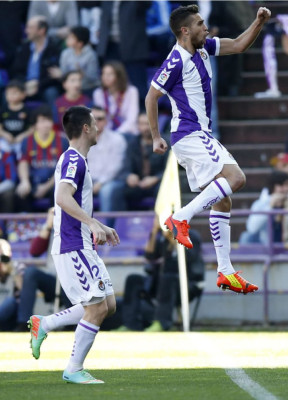 Valladolid sorprende a un desconocido Barça y lo aleja del título de Liga