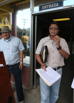 Paralizan préstamos a empleados del INA