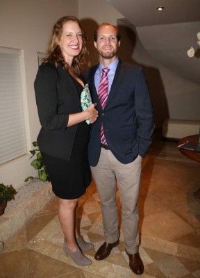 Embajada de Estados Unidos ofrece coctel