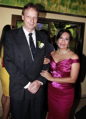Christine Knuth y Pablo Santander se casan en Panacam