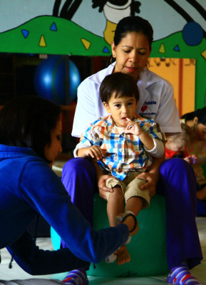 'Mi hijo es un milagro de Dios”: madre de niño Teletón