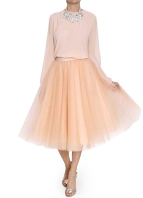 Faldas Midi, porque así les encantan