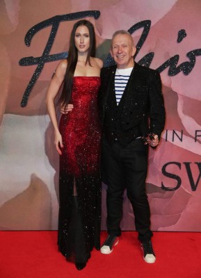 Gigi Hadid se corona como la modelo del año en los British Fashion Awards 2016