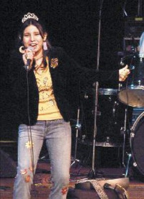 Gaby gana el primer lugar en Show Match