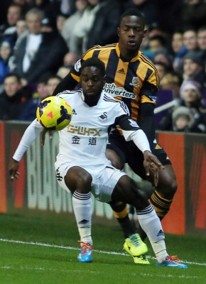 Hull City y Maynor Figueroa salen vivos de la visita al Swansea
