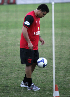 Ronaldo jugará con el Corinthians de Brasil