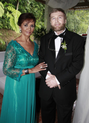 Christine Knuth y Pablo Santander se casan en Panacam