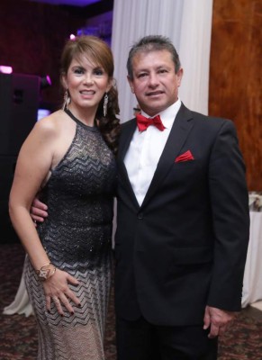 Adiós a un noviazgo con alegre enlace