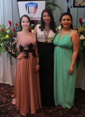 Alejandra Laínez, Laura y Lucy López