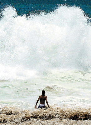 'Acuérdate de Acapulco, María Bonita, María…”