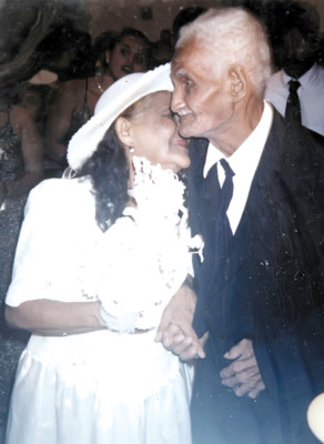 'Me casé después de los cien con la muchachita de mi vida”: Lucio Cruz