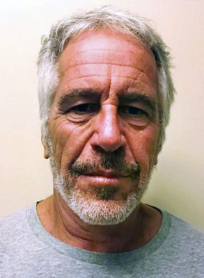 (FILES) In this file undated handout photo obtained July 11, 2019 courtesy of the New York State Sex Offender Registry shows Jeffrey Epstein. - US billionaire Jeffrey Epstein, who is accused of sexually assaulting underage girls, was found injured in his jail cell after a possible suicide attempt, according to sources cited in multiple media reports. Epstein was found semi-conscious with marks on his neck, anonymous law enforcement sources told media including NBC New York, the New York Post and TMZ. (Photo by HO / New York State Sex Offender Registry / AFP) / RESTRICTED TO EDITORIAL USE - MANDATORY CREDIT 'AFP PHOTO / NEW YORK STATE SEX OFFENDER REGISTRY/HANDOUT' - NO MARKETING - NO ADVERTISING CAMPAIGNS - DISTRIBUTED AS A SERVICE TO CLIENTS
