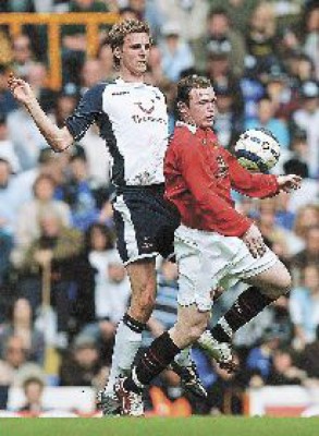 Rooney evitó festejo del Chelsea