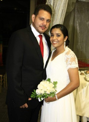 Elegante enlace Alvarado Peña