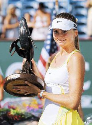 Hantuchova se lleva el trofeo