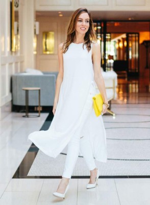 Ahora el vestido va sobre los pantalones