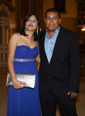 Carolina Lanza y Marvin Fuentes ya son esposos