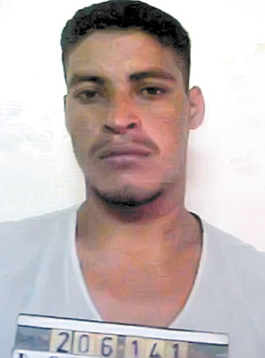 Se enfrentan reos en penal sampedrano: 4 muertos