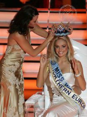 La checa Tatana Kucharova coronada Miss Mundo 2006