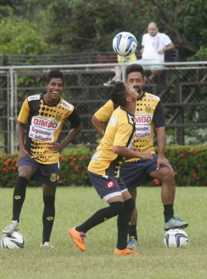 Medford le pasa la batuta a Javier Delgado