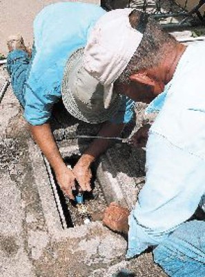 Aplican 'tijera” a morosos del agua en El Progreso